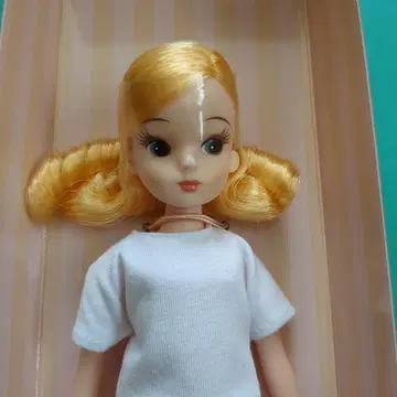 복각판 초대 리카짱