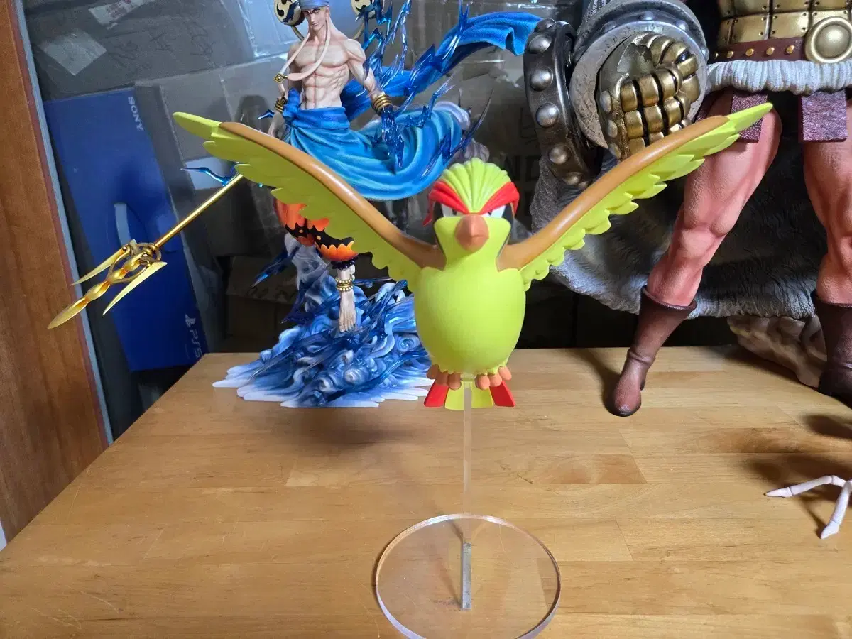 Pokémon Resin Figure Scale World Robin Pidgeot 1:10