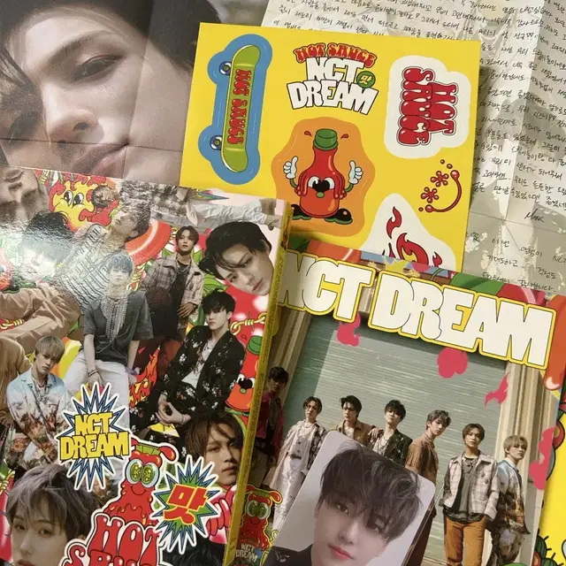NCT Dream Hot Sauce 앨범