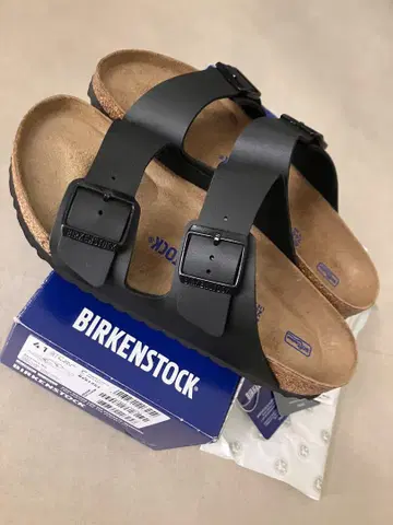 BIRKENSTOCK 블랙 샌들 41/26.5cm