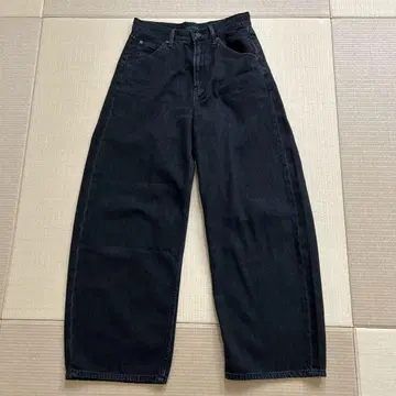 UNIQLO 배기 커브 청바지 짧은 기장
