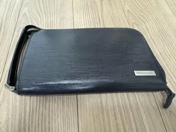 Calvin Klein 클러치백