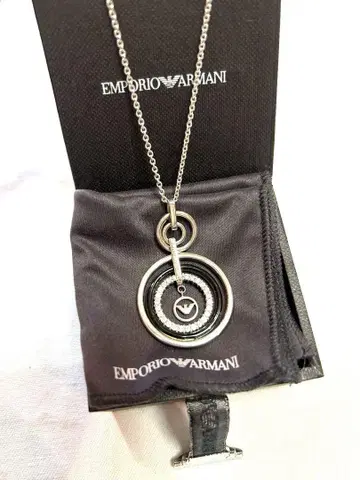 엠포리오 아르마니 목걸이 [ 미사용 새상품 ]