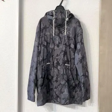 Lacoste 카모플라쥬 마운틴 파카