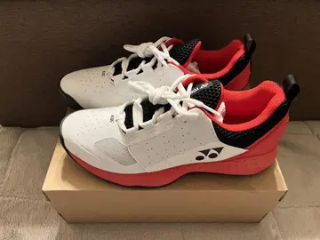 YONEX 106 테니스화 화이트/레드