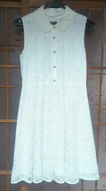 Feroux 스카이블루 레이스 슬리브리스 원피스