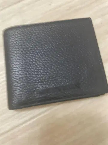 블랙 가죽 접이식 지갑