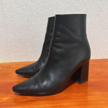 파비오 루스코니 포인티드 부티 22.5cm 35 가죽 블랙