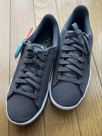 미사용 새상품 PUMA 비키 23.5cm 그레이 스웨이드 스니커즈