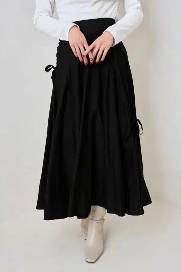 Her lip to Be Mine Gather Ribbon Skirt