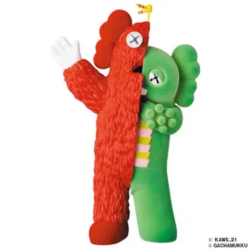 KAWS Kachamukku 카참무쿠 피규어 새상품 미개봉