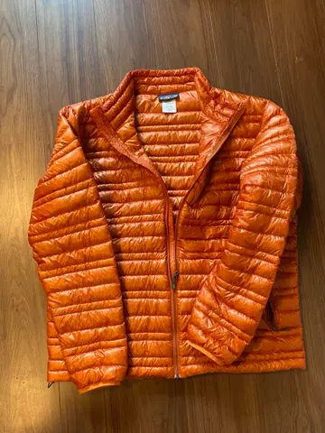 patagonia 파타고니아 남성용 L 오렌지 라이트 다운