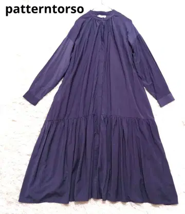 안티카 패턴 토르소 네이비 계열 플레어 실루엣 셔츠 원피스
