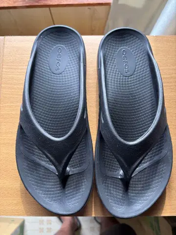 OOFOS 우포스 블랙 리커버리 샌들 26cm