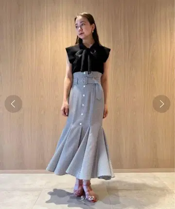 SNIDEL 스나이델 프론트 버튼 머메이드 스커트