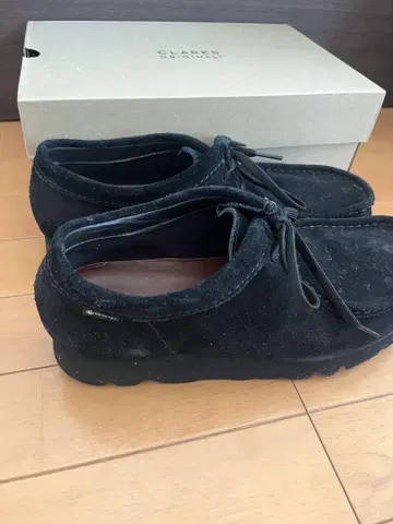 CLARKS ORIGINALS 블랙 캐주얼 슈즈
