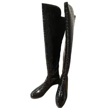 스튜어트 와이츠먼 BLACK FIANCO CROCO M8.0 새상품