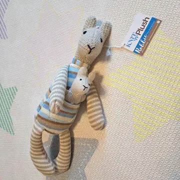KNITn Plush 캥거루 로비 봉제 인형 뜨개질 인형 니트