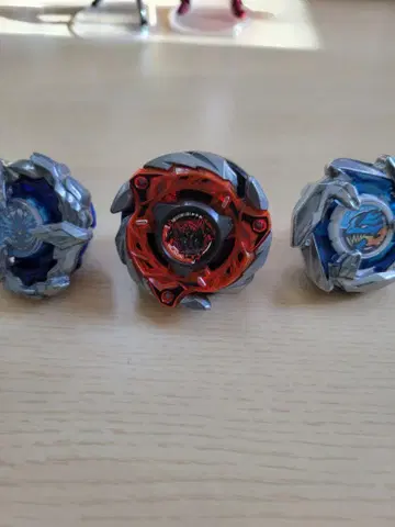 베이블레이드 X 드란대거 4-60R 피닉스윙 5-80H