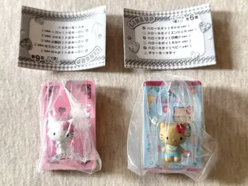 미개봉 새상품 가챠 헬로키티 패키지 미니어처 컬렉션 2종 세트