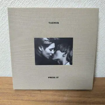 태민 (Taemin) press it SHINee