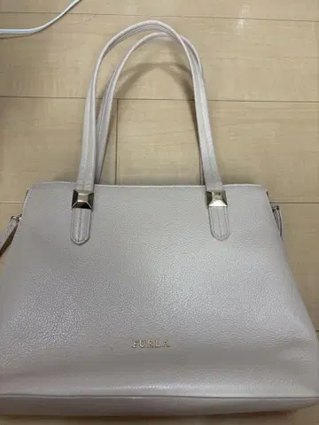 FURLA 라이트 그레이 토트백