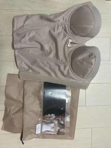 결혼식 브라이덜 뷔스티에 이너 블루 E75 로얄 베이지
