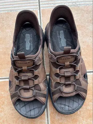 스케쳐스 슬립인 샌들