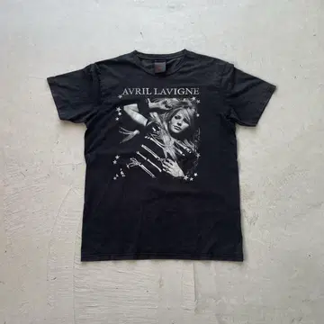 00년대 Avril Lavigne '2008' 빈티지 티셔츠