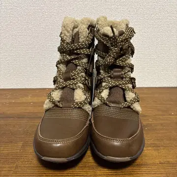 리복 브라운 레이스업 부츠 새상품