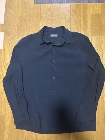 ZARA Black Button Shirt used y2k