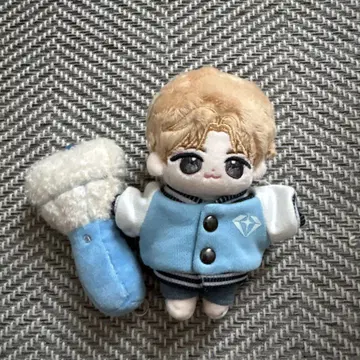 treasure 준규 봉제 인형