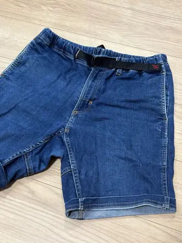 그라미치 숏팬츠 데님 M 사이즈