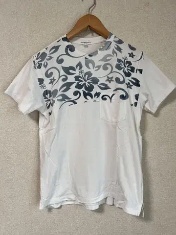 ENGINEERED GARMENTS 플라워 프린트 T셔츠