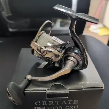 19 CERTATE LT 3000-CXH 다이와 셀테이트 낚시릴