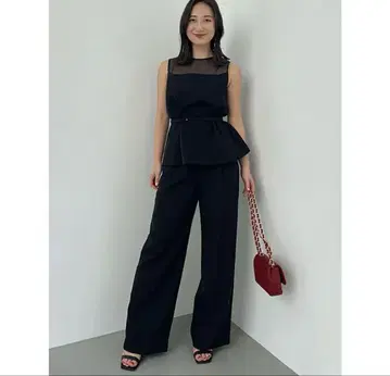 anuans 컴포트 턱 스트레이트 팬츠 ( BLACK )