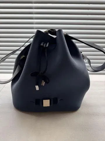 SAVE MY BAG 네이비 복조리형 숄더백