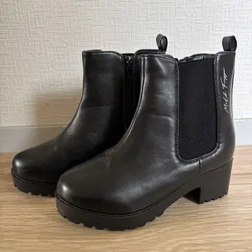 블랙 사이드 고어 부츠 23cm