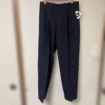 ISSEY MIYAKE 네이비 플리츠 슬랙스 미사용 택 포함