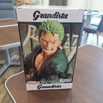 Grandista 원피스 조로 피규어