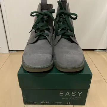 EASY 그레이 스웨이드 부츠