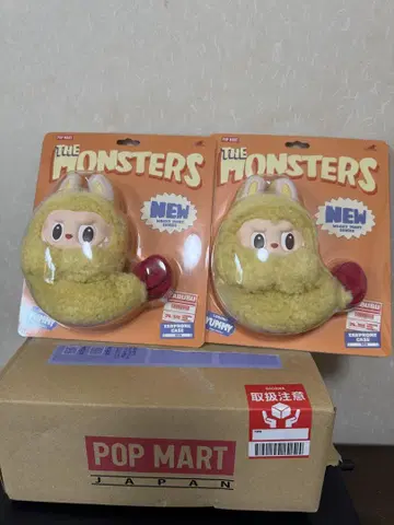 THE MONSTERS Wacky Mart 시리즈 이어폰 케이스