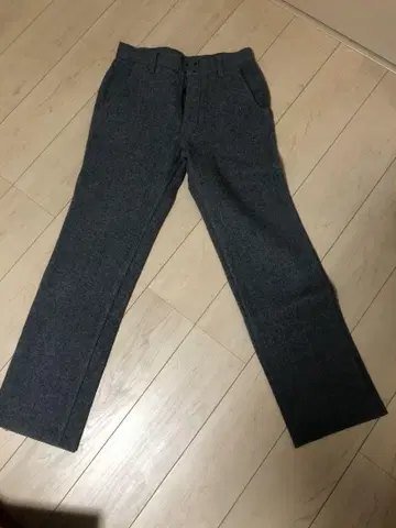 그레이 울 100% 캐주얼 팬츠