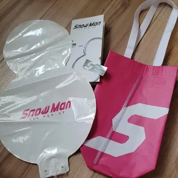입장 특전 Snow Man 1st POP-UP SEOUL