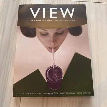 VIEW ( magazine ) spring/summer2026