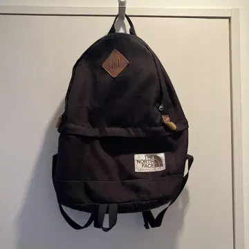 THE NORTH FACE 블랙 백팩