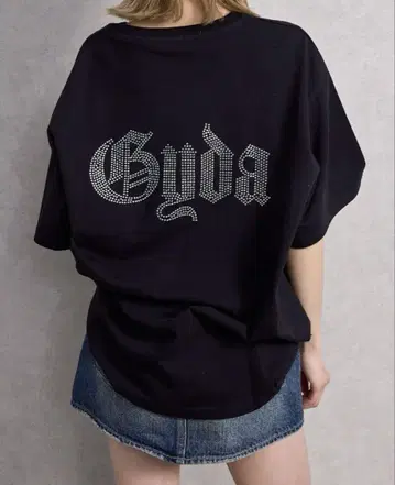 새상품 신상 백 GYDA bijou 빅 티셔츠 블랙