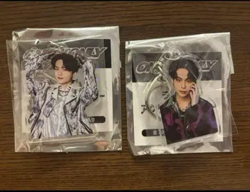 ONE N' ONLY 원엔 REI 아크릴 키링