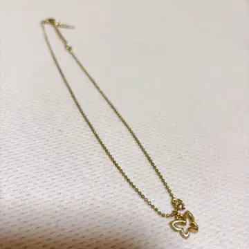 안나수이 목걸이