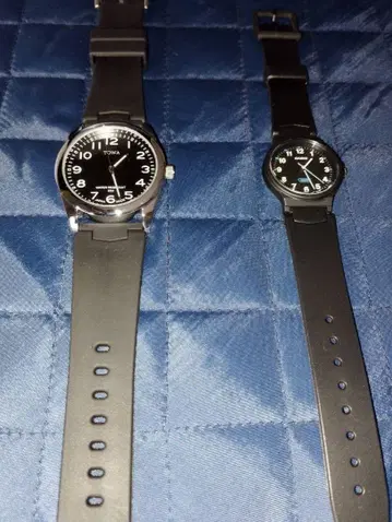 TOWA casio 손목시계 블랙 2개 세트